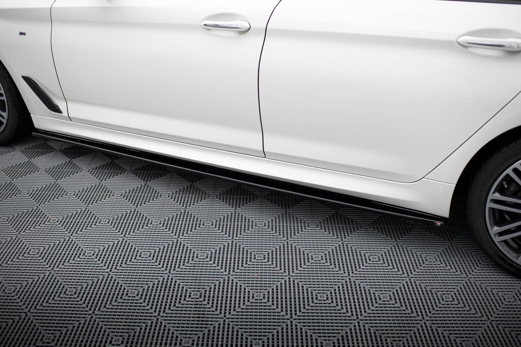 SIDE SKIRTS DIFFUSERS for V.1 BMW 5 M-Pack / M550d / M550i G30/ G31 M-Pack