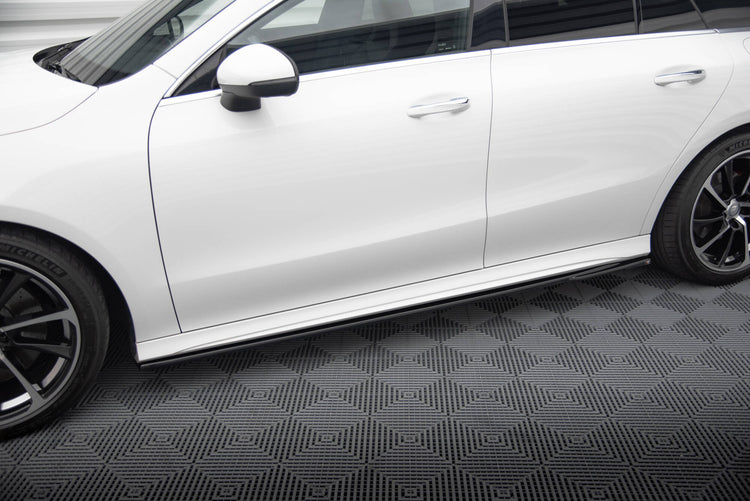 Set of Splitters Mercedes-Benz CLA Shooting Brake AMG-Line X118