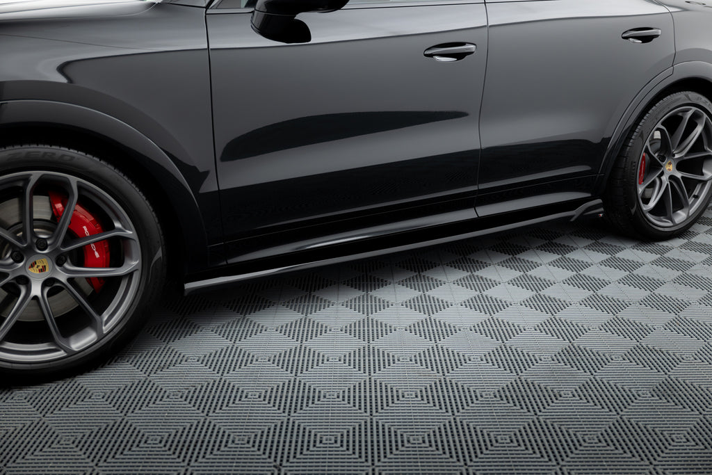 Side Skirts Diffusers Porsche Cayenne Coupe / SUV Mk3