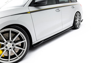 Side Skirts Diffusers V.1 Skoda Octavia RS Liftback / Combi Mk4