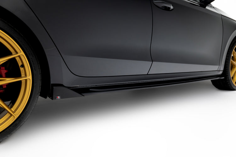 Side Skirts Diffusers V.2 Skoda Octavia RS Liftback / Combi Mk4 Facelift