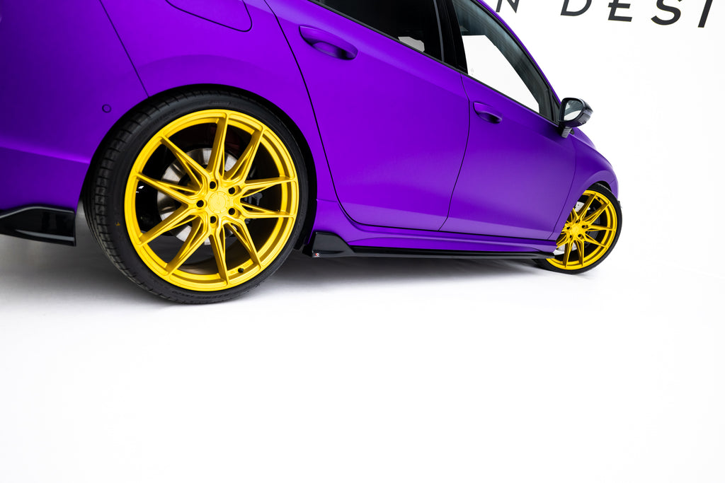 Side Skirts Diffusers V.4 Volkswagen Golf R  Mk8 / Mk8 Facelift
