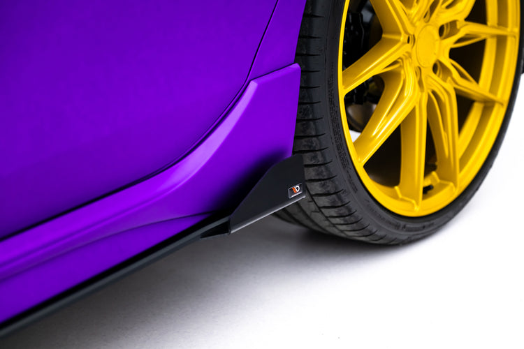 Street Pro Side Skirts Diffusers + Flaps Volkswagen Golf R Mk8 / Mk8 Facelift