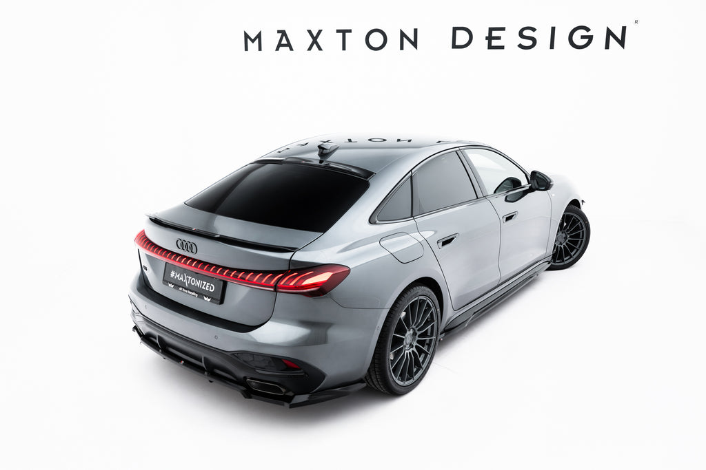 The extension of the rear window Audi A5 S-Line / S5 Sedan B10
